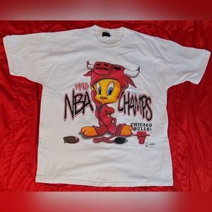 Mens Womens 1998 NBA Champs Chicago Bulls  Tweety Bird Single Stitch Vintage